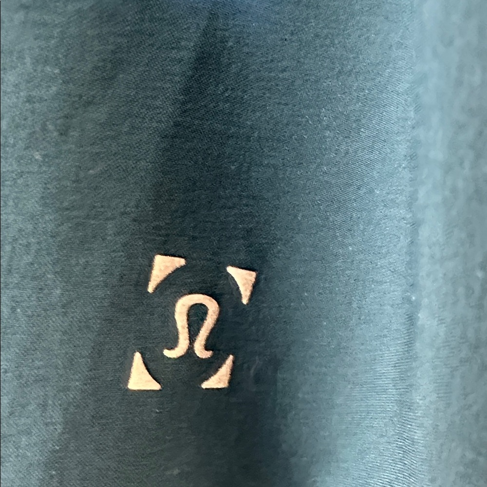 lululemon athletica Men's Teal Windbreaker Jacket - Picture 4 of 5